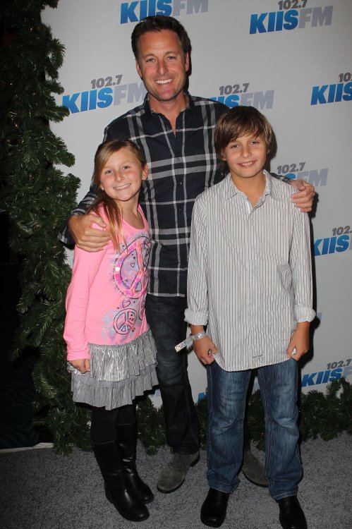 Chris Harrison and his kids at the Jingle Ball.  Photo Credit: FayesVision/WENN.com
